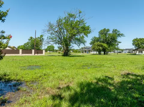 500 E Marrion St, Itasca, TX 76055 photo 5
