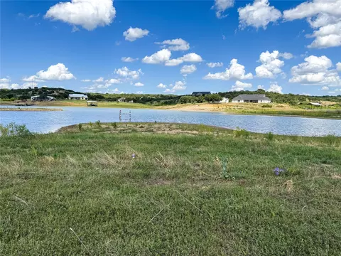 116 S Shore Dr, Cisco, TX 76437