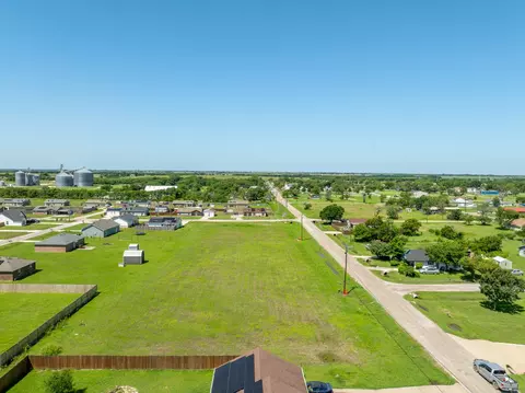 tbd Lot 10 Spurgeon St, Itasca, TX 76055