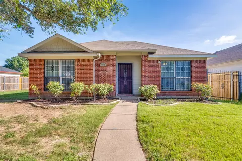 9613 Whistler Dr, Dallas, TX 75217