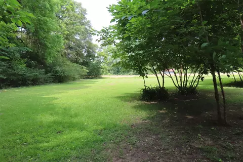 Exterior - 807 Butler St, Springhill, LA 71075 photo 5 of 5