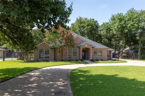401 Cheek Sparger Rd, Colleyville, TX 76034