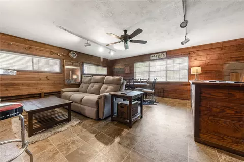 Living - 910 Briar Cliff Dr, Bryan, TX 77802 photo 3 of 3