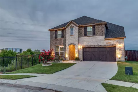 1002 Lakebend Ln, Carrollton, TX 75010