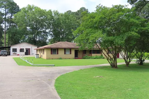 401 Reynolds St, Springhill, LA 71075 photo 2