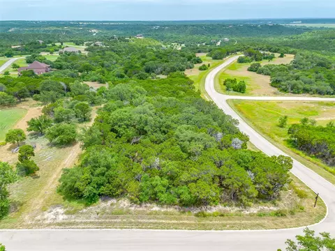 6488 Charleton Ln, Cleburne, TX 76033