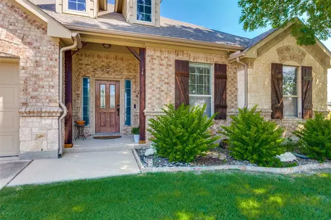 400 Commonwealth Dr, Saginaw, TX 76179