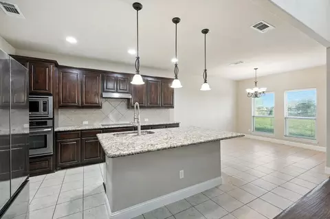 3340 Jaycee Dr, Midlothian, TX 76065 photo 5