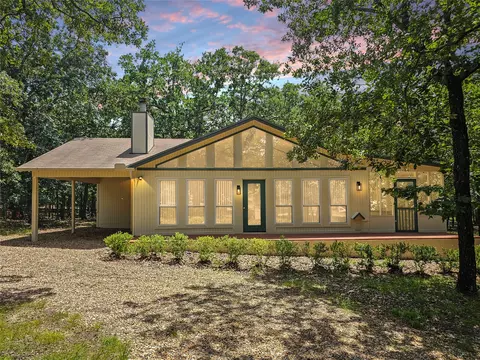168 Knollwood Ln, Holly Lake Ranch, TX 75765