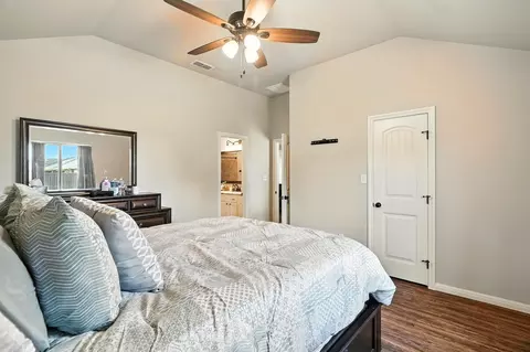 Bedroom - 5709 Foxfire Dr, Abilene, TX 79606 photo 2 of 4