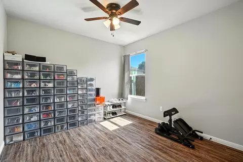Bedroom - 5709 Foxfire Dr, Abilene, TX 79606 photo 3 of 4