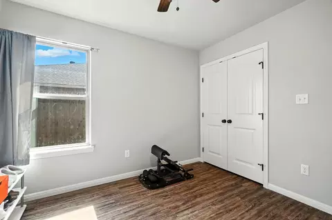 Bedroom - 5709 Foxfire Dr, Abilene, TX 79606 photo 4 of 4