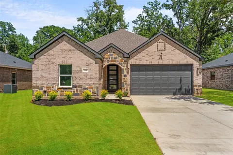 108 Lakeview Dr, Trinidad, TX 75163