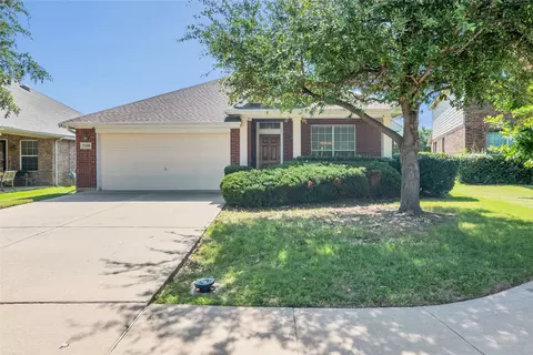 5208 Gadsden Ave, Fort Worth, TX 76244