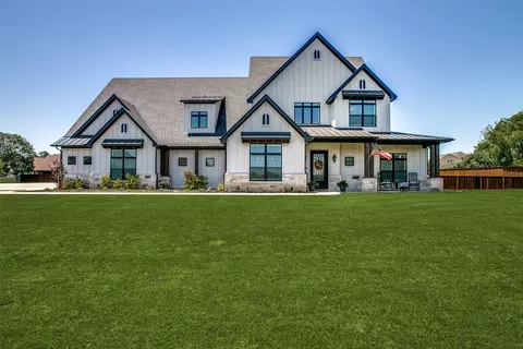 150 Concorde Cir, Cresson, TX 76035