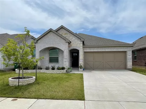 5820 Pensby Dr, Krugerville, TX 76227