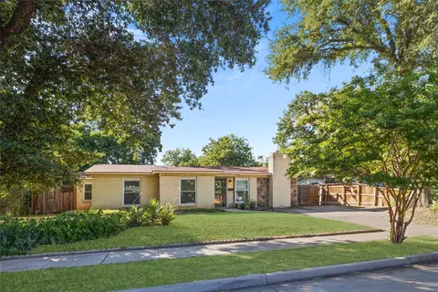 1203 Valley View Dr, Arlington, TX 76010
