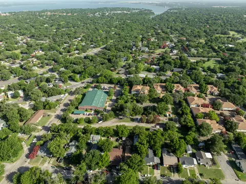 View/Area - 3817 Leland Ave, Waco, TX 76708 photo 1 of 6