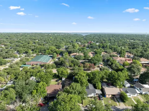 View/Area - 3817 Leland Ave, Waco, TX 76708 photo 5 of 6