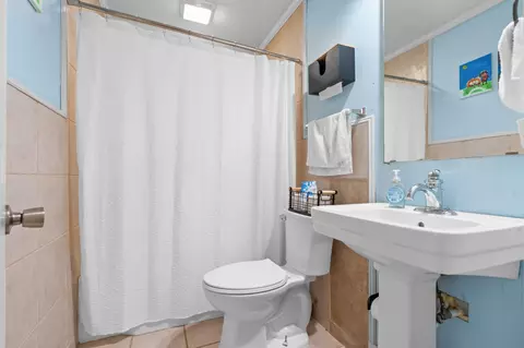 Bath - 3817 Leland Ave, Waco, TX 76708 photo 1 of 3