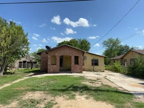 922 Shemya Ave, San Antonio, TX 78221