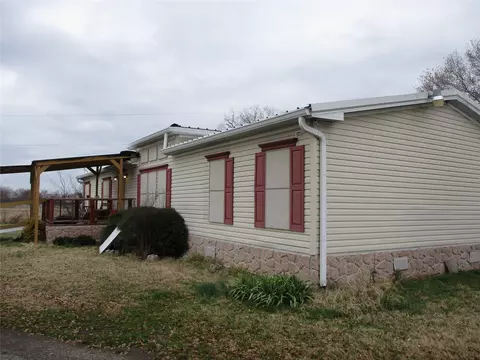 364 Rains County Road 4530, Point, TX 75472