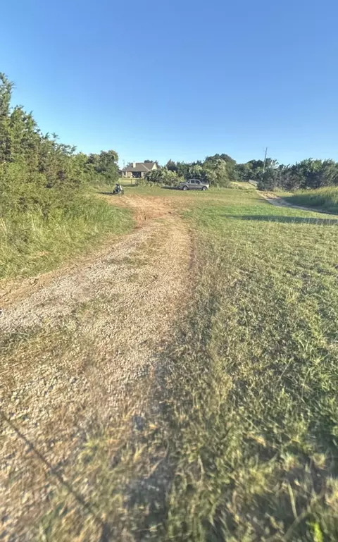 630 Mill Rd, Springtown, TX 76082 photo 13