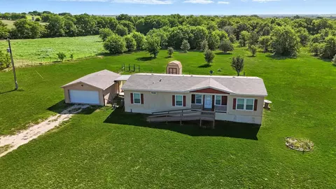 160 Chisholm Hills Ct, New Fairview, TX 76078