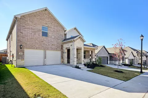 505 Stagg St, Mckinney, TX 75069
