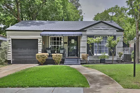 4324 Curzon Ave, Fort Worth, TX 76107
