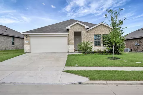 9441 Firedog Dr, Fort Worth, TX 76131