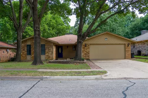 3842 Double Tree Trl, Irving, TX 75061