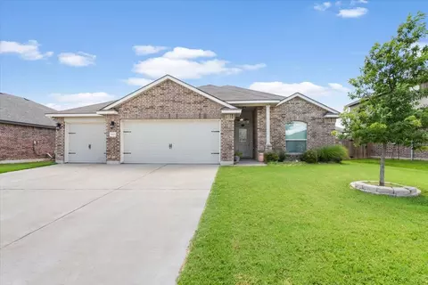 2905 Beutel Rd, Lorena, TX 76655