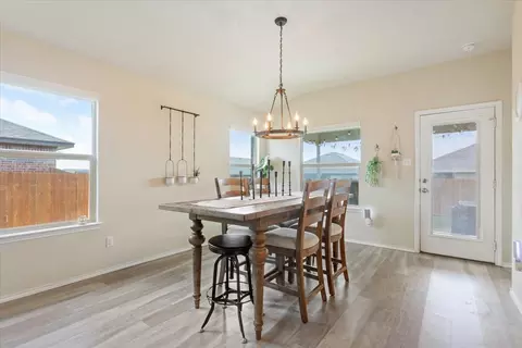Dining - 2905 Beutel Rd, Lorena, TX 76655 photo 2 of 2