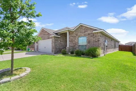 Exterior - 2905 Beutel Rd, Lorena, TX 76655 photo 3 of 6