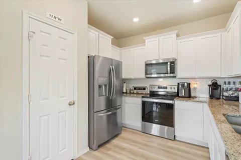 Kitchen - 2905 Beutel Rd, Lorena, TX 76655 photo 1 of 2
