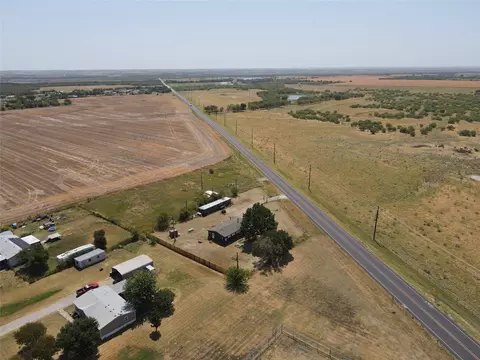 16531 Fm 455 E, Pilot Point, TX 76258 photo 13