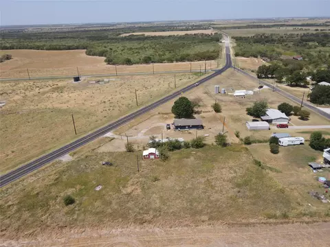 16531 Fm 455 E, Pilot Point, TX 76258 photo 10
