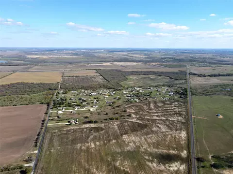 16531 Fm 455 E, Pilot Point, TX 76258 photo 30