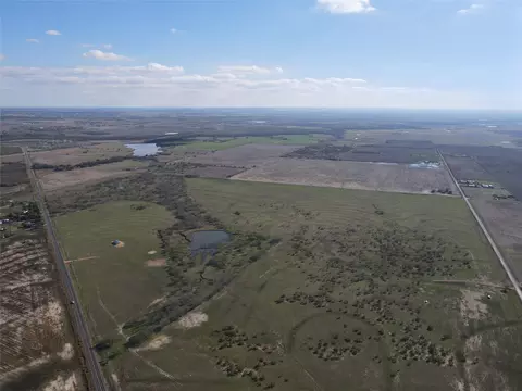 16531 Fm 455 E, Pilot Point, TX 76258 photo 31