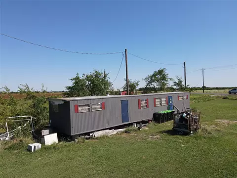 16531 Fm 455 E, Pilot Point, TX 76258 photo 36
