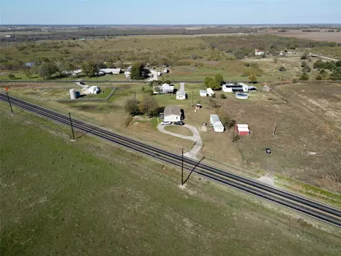 16531 Fm 455 E, Pilot Point, TX 76258 photo 17