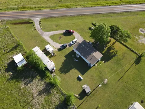 16531 Fm 455 E, Pilot Point, TX 76258 photo 6