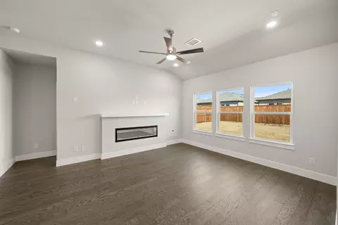 1732 Willow Patch Dr, Krum, TX 76249 photo 19