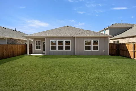 1732 Willow Patch Dr, Krum, TX 76249 photo 4