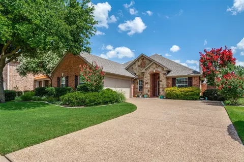 206 Lawson Farms Dr, Midlothian, TX 76065