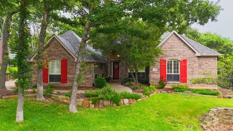 3508 Buckingham Dr, Corinth, TX 76210