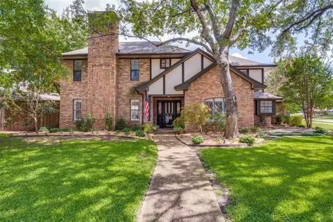 1444 Chatsworth Ln, Plano, TX 75075