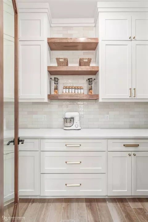 Kitchen - 66 Turtle Creek Dr, Benton, LA 71006 photo 2 of 5
