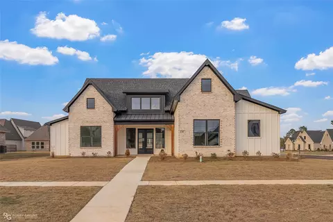 66 Turtle Creek Dr, Benton, LA 71006